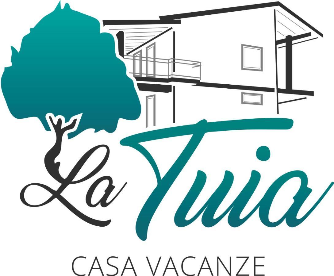 Casa Vacanze La Tuia Castellabate Εξωτερικό φωτογραφία