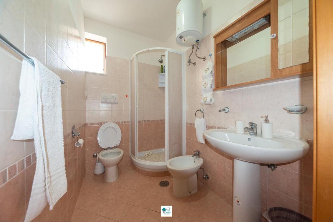 Casa Vacanze La Tuia Castellabate Εξωτερικό φωτογραφία